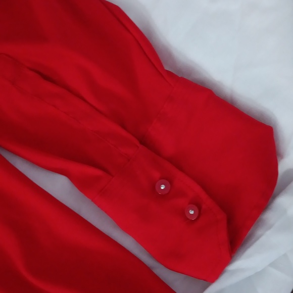 Long sleeve red blouse - Picture 4 of 5